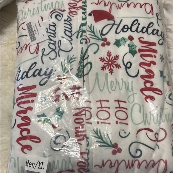 Amazon Red and White Festive Pajama Set - Picture 5 of 6